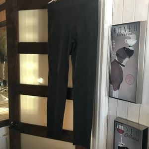 Point Zero NWOT pull on womens pants